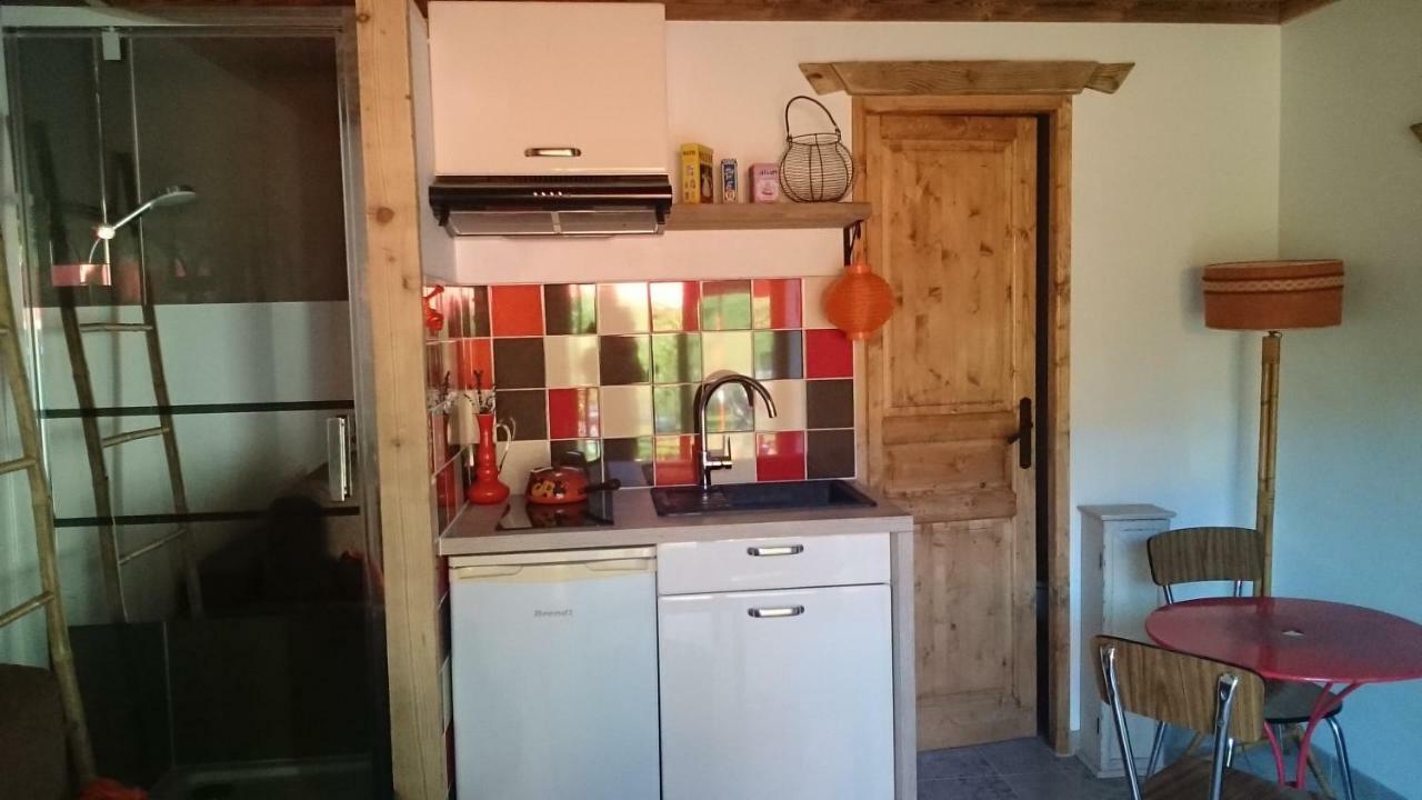 Вилла Ferme Familiale Chez Lili Алекс Экстерьер фото